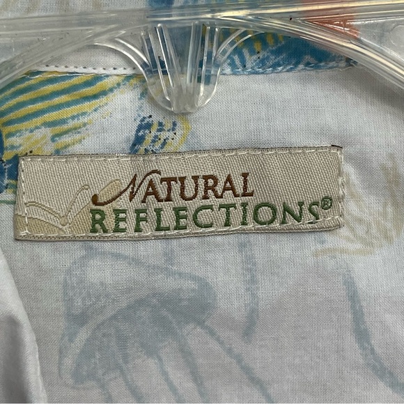 Natural Reflections Women’s Medium Sleeveless Tank fish cotton sheer - Picture 3 of 10